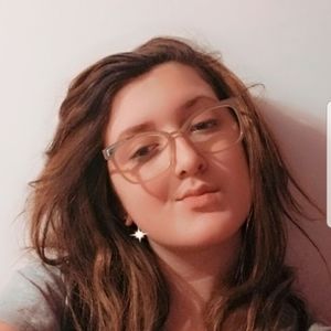 Meet your Posher, Alexia